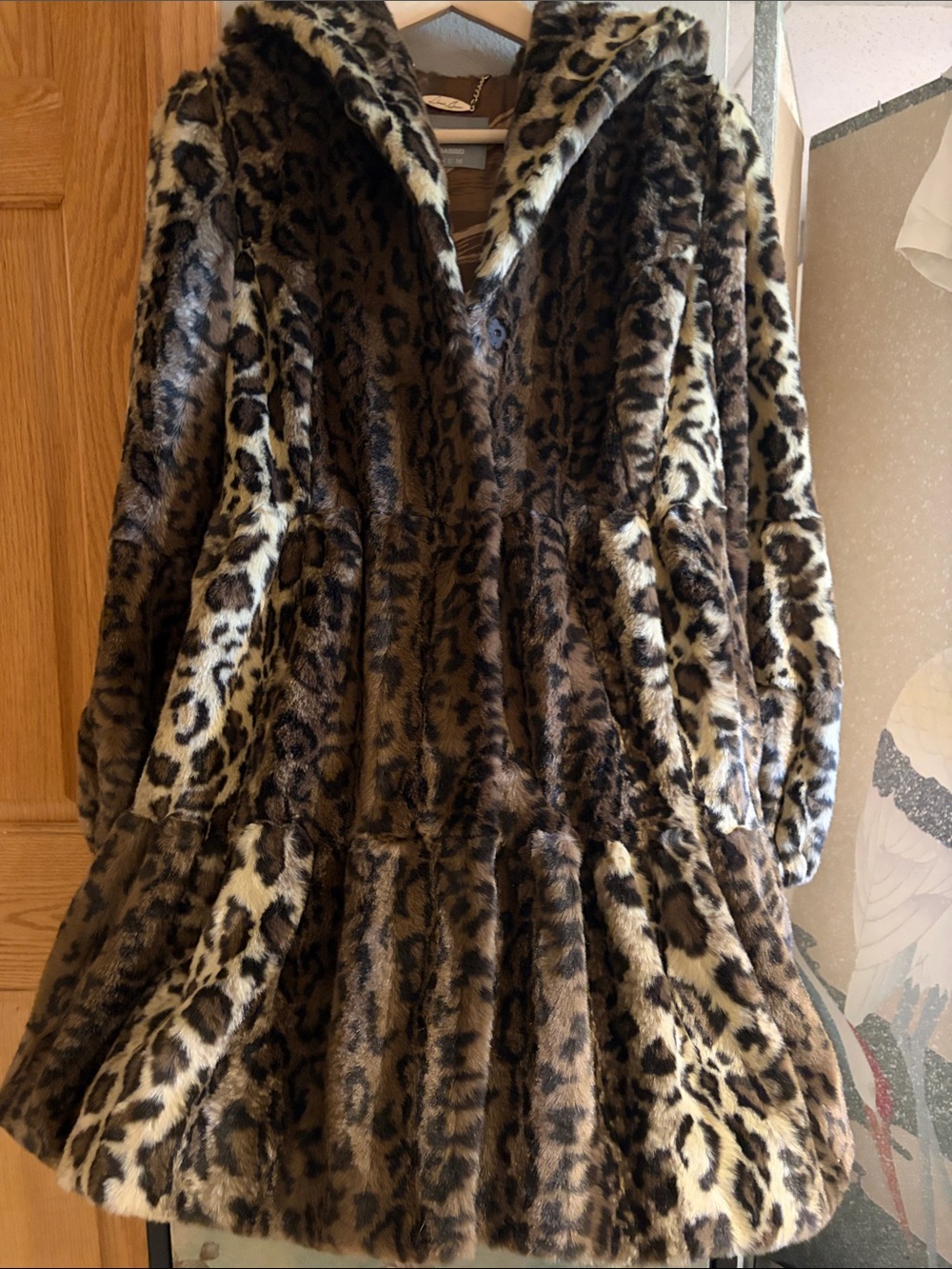 dennis basso vintage Leopard-Print Hooded Faux Fur Coat in Brown and Black